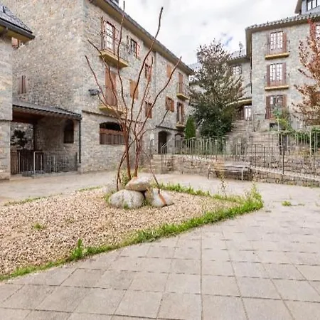 Pirineos Sur Fantastico Alojamiento דירה *